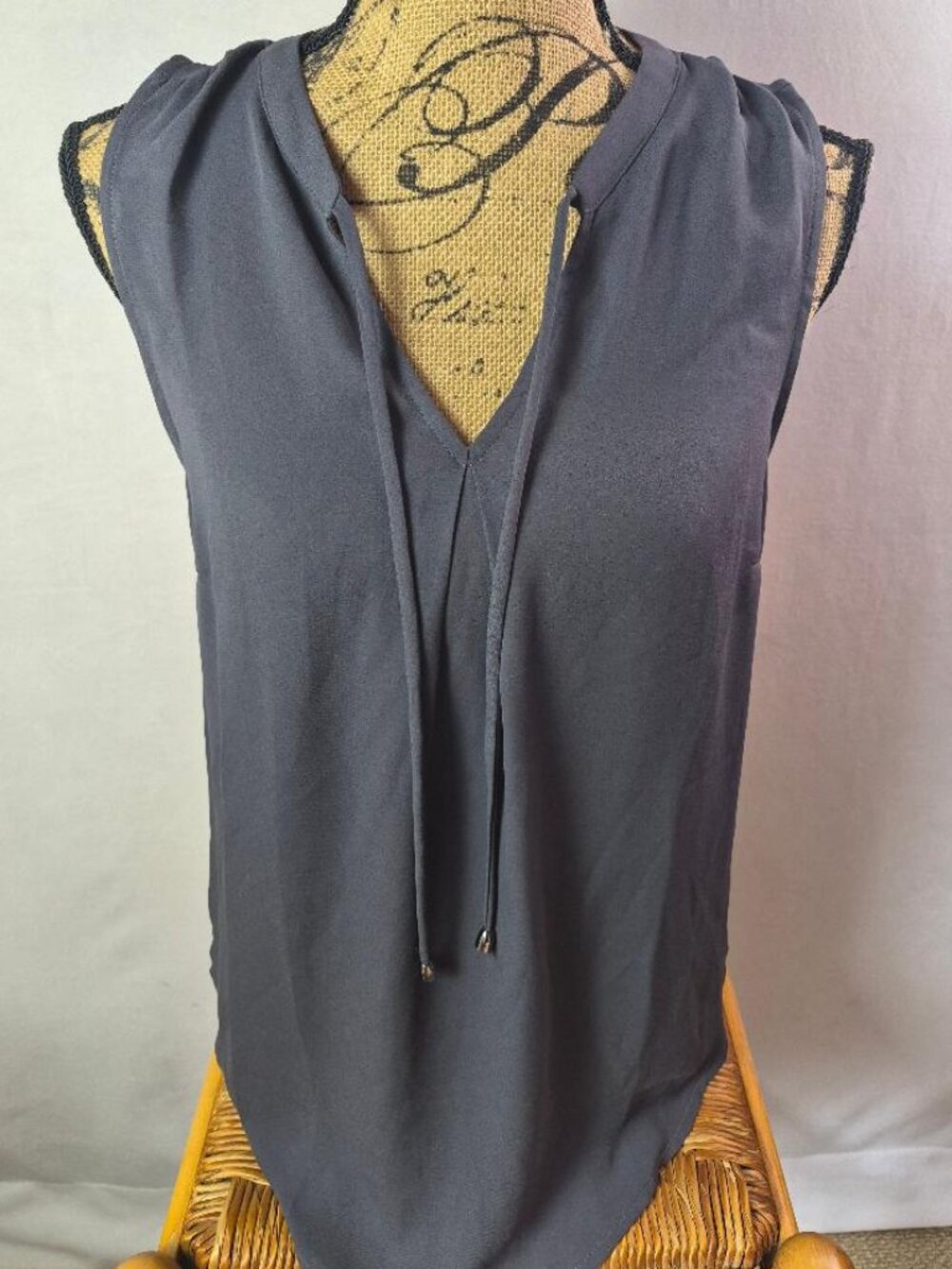 41 Hawthorne Sleeveless Charcoal Gray Top W/Tassels size S